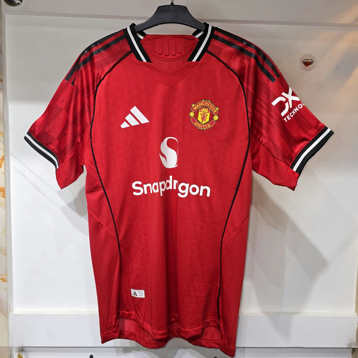 Manchester United Home Kit 25-26 – Player Edition