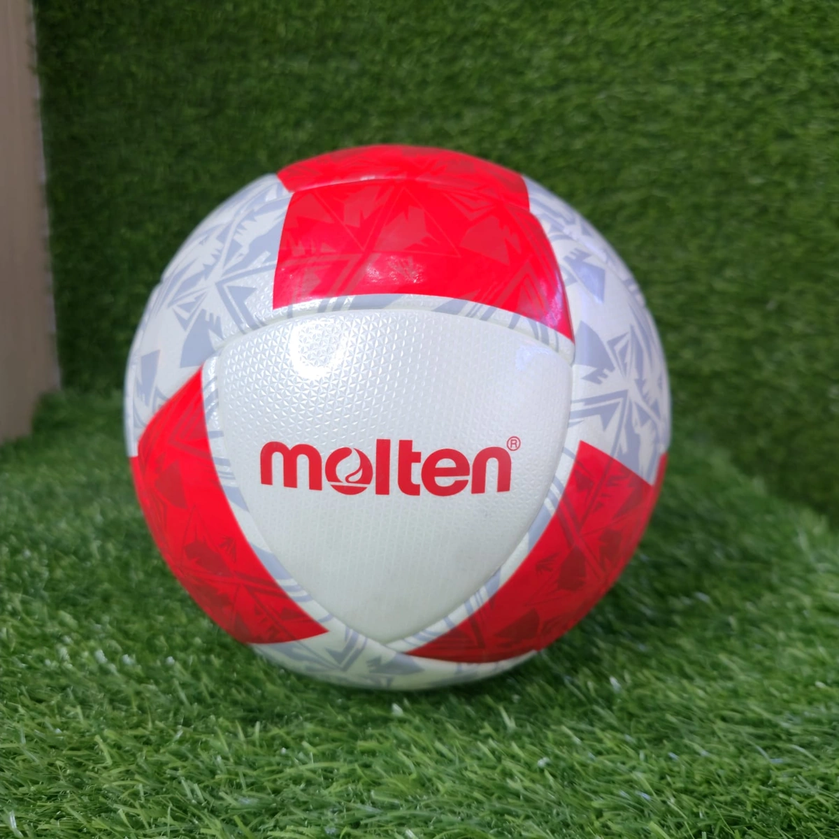 Molten Football – Training & Match Quality