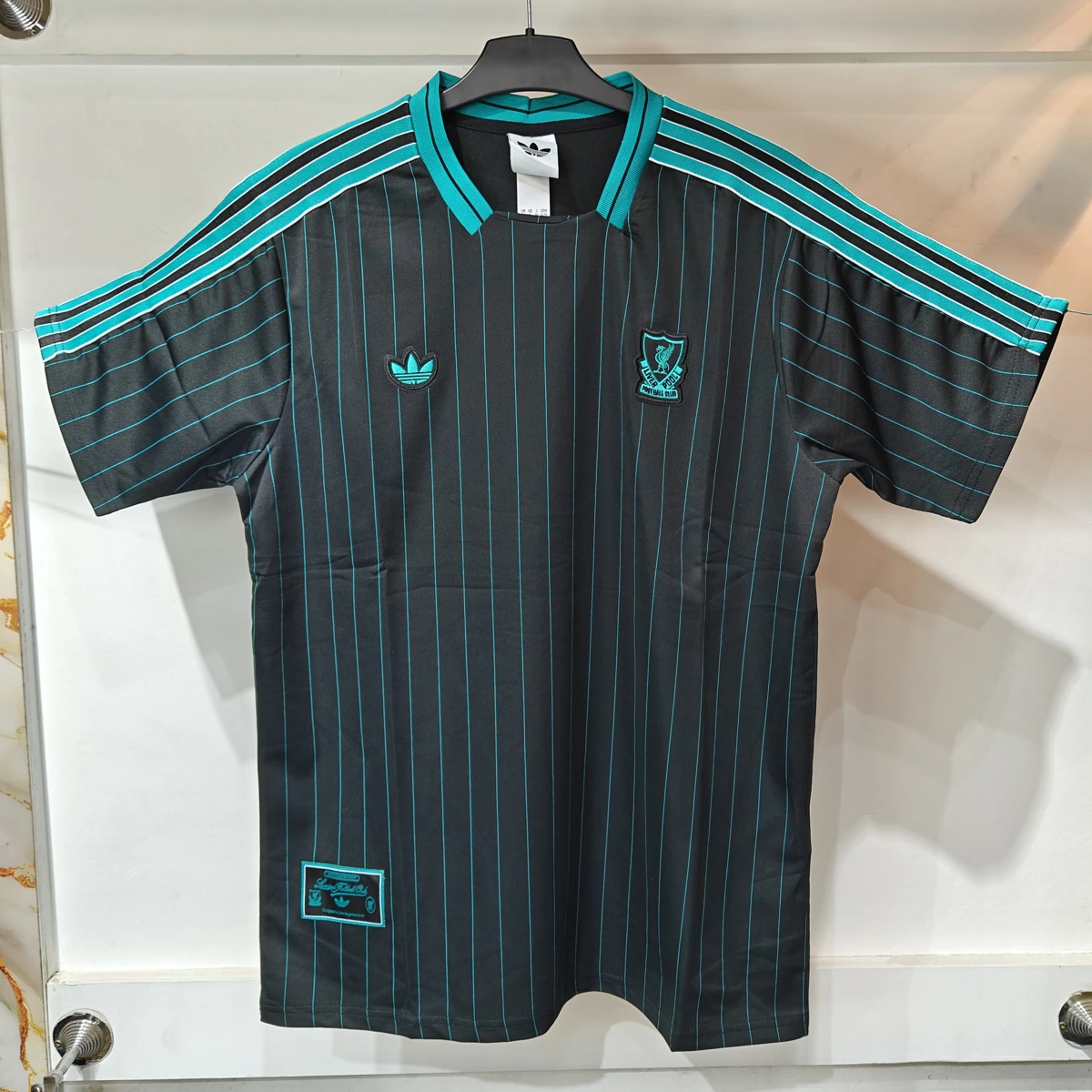 Liverpool Terrace Icons Jersey (Half Sleeve)