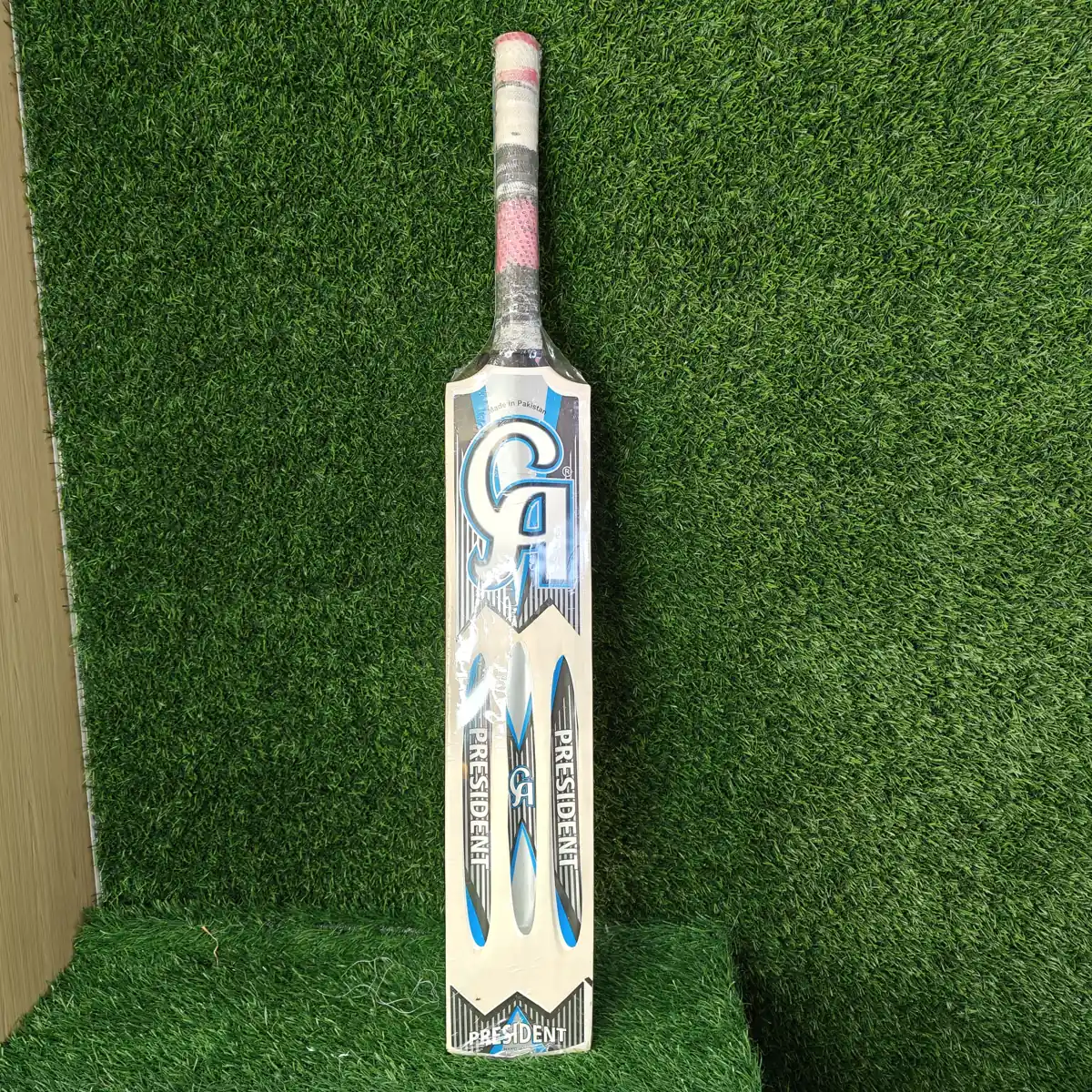 CA President Premium Tape Tennis Bat