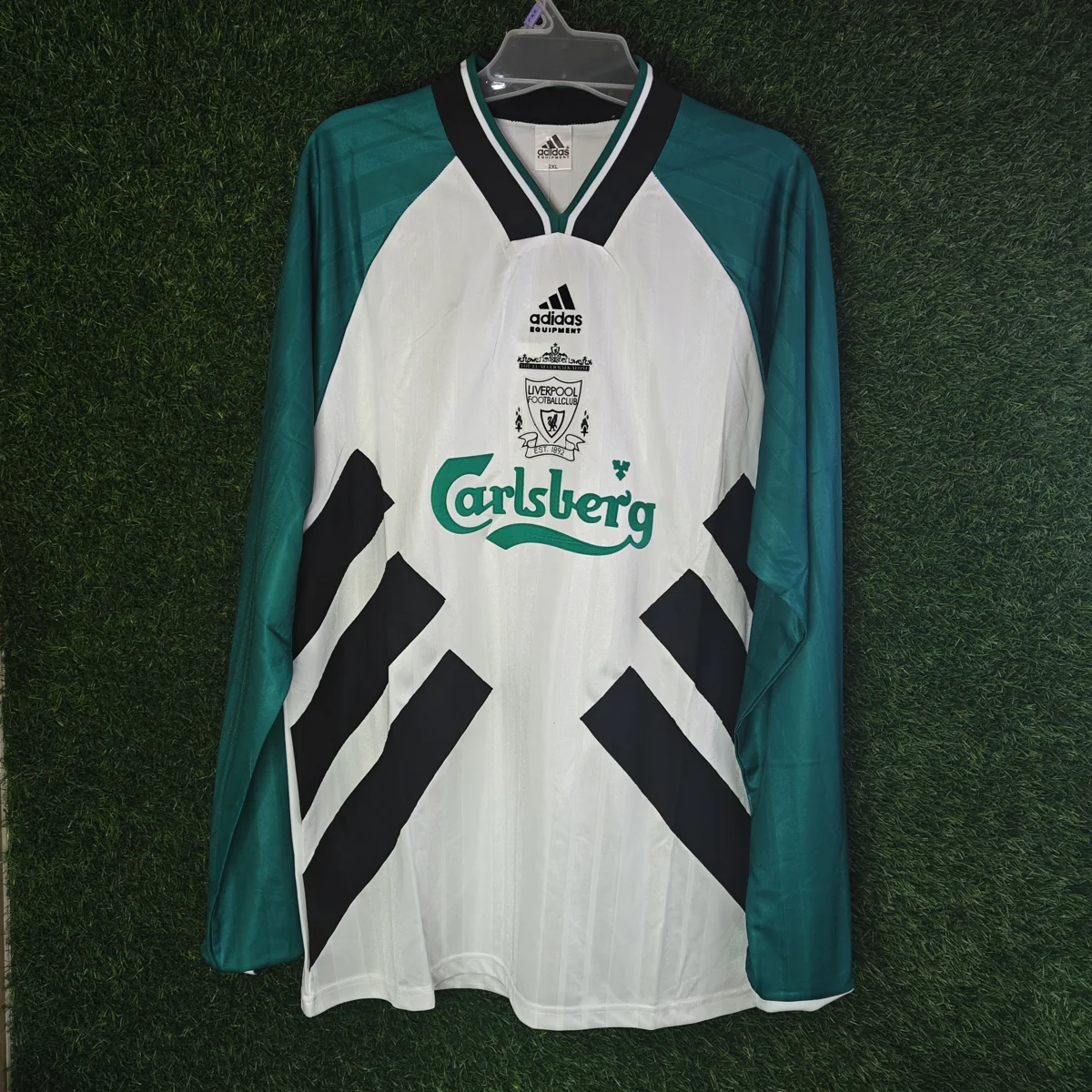 Liverpool 1993–95 Away Retro Jersey