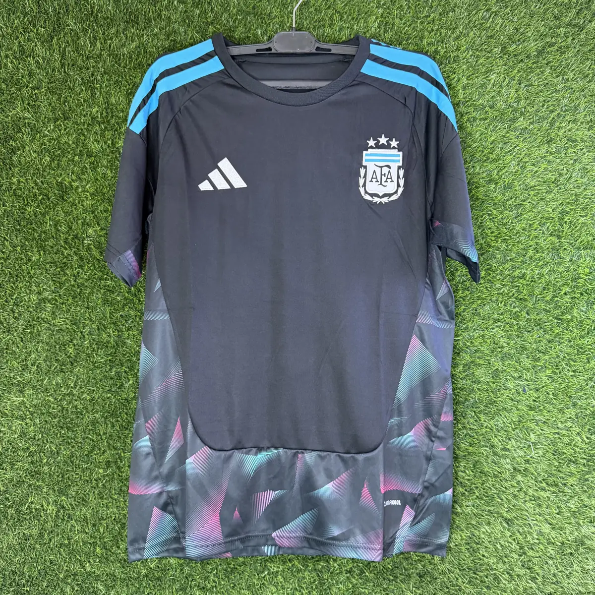 Argentina Goalkeeper Jersey – Fan Version